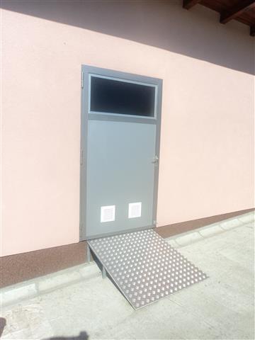 Vrata za skladišne prostore